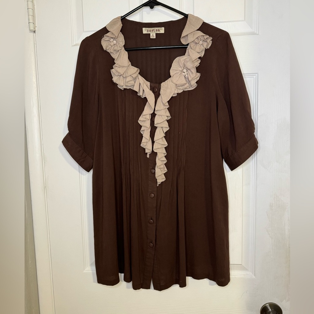 Cecico Ruffled Collar Blouse